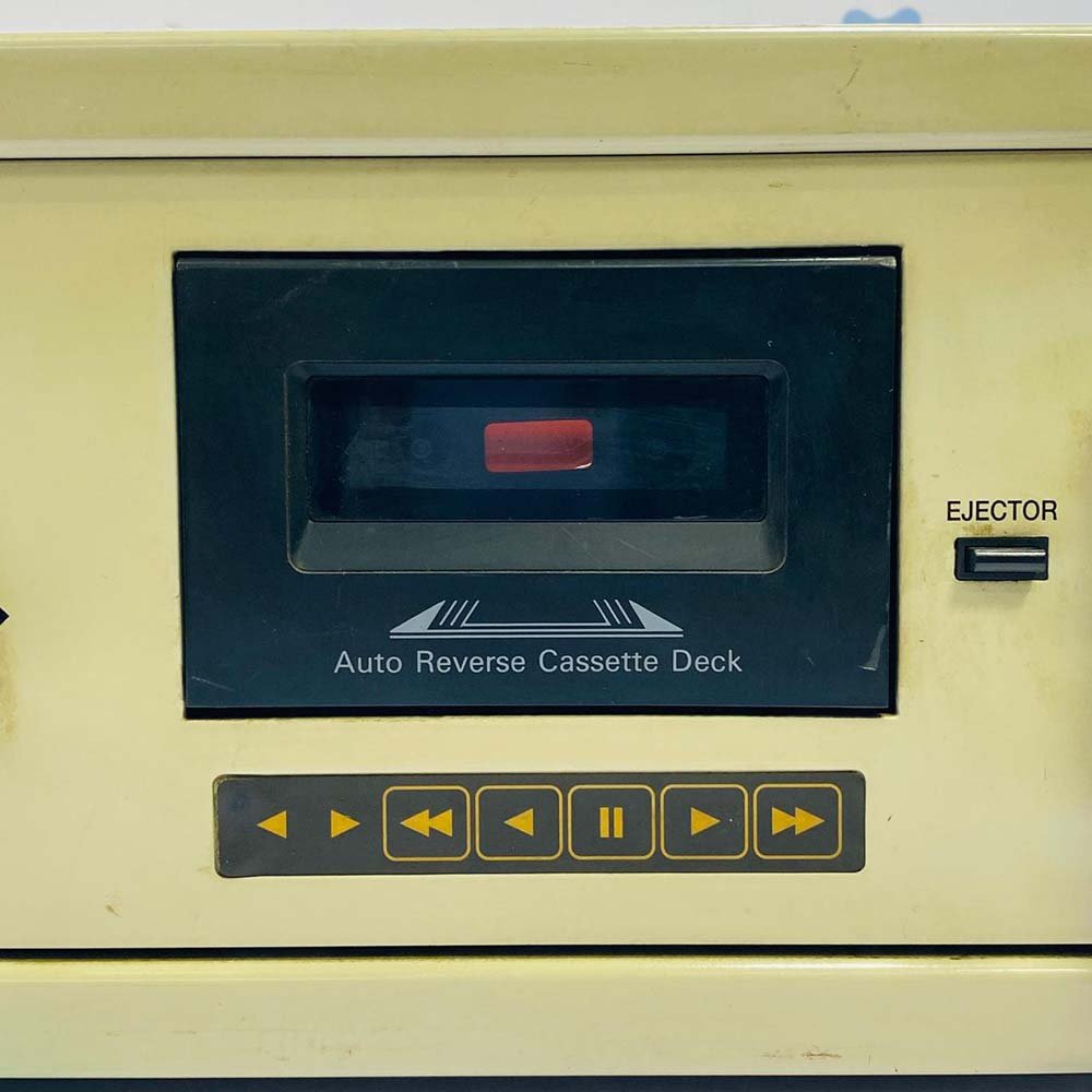 Radio & Cassette Unit (3)