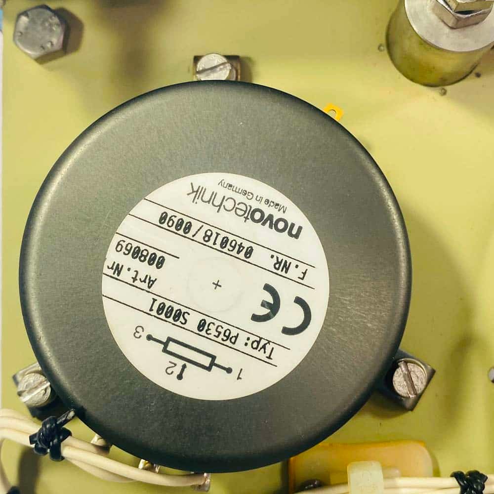 33. Marine Control Lever Unit (4)