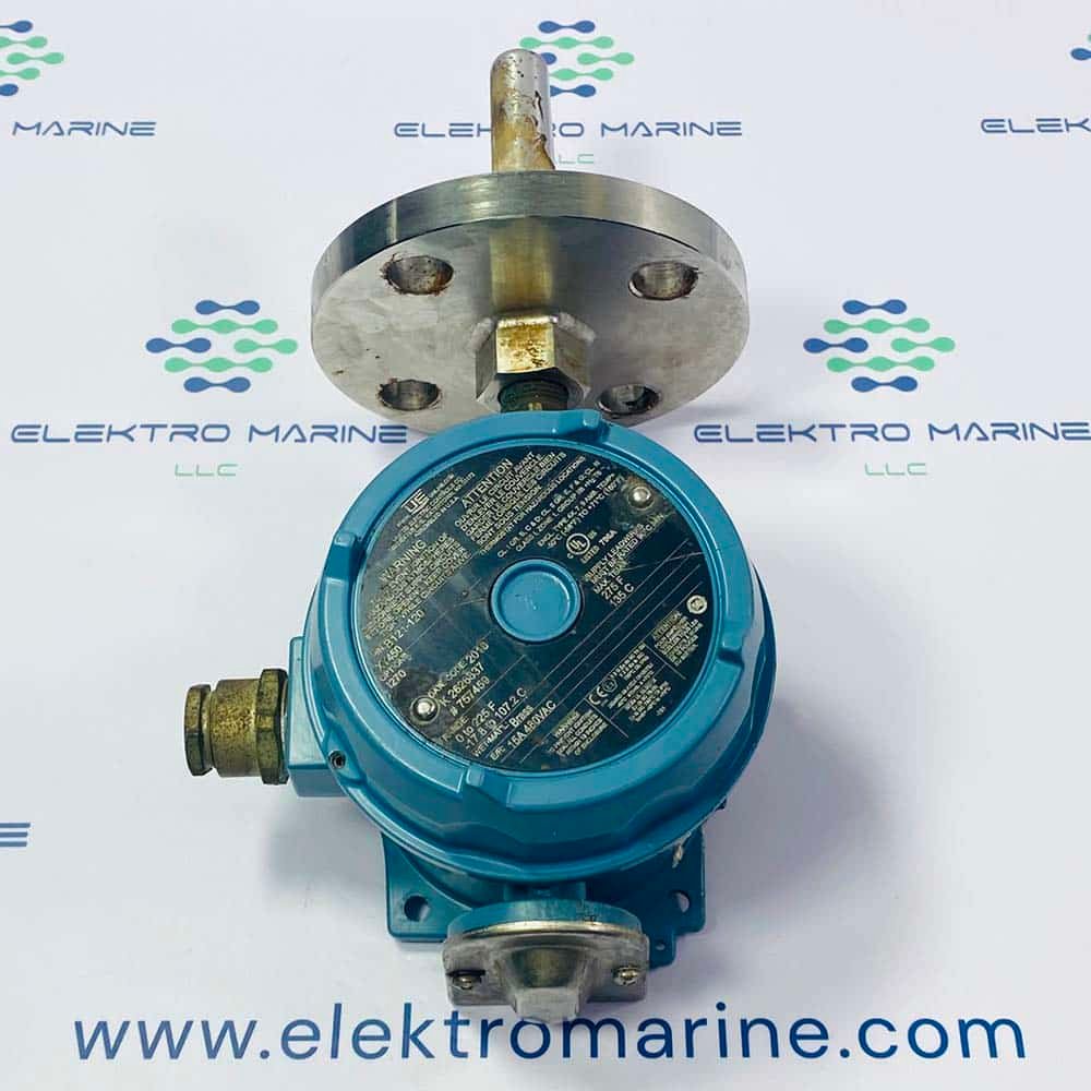 United Electric Control B121-120 XY450