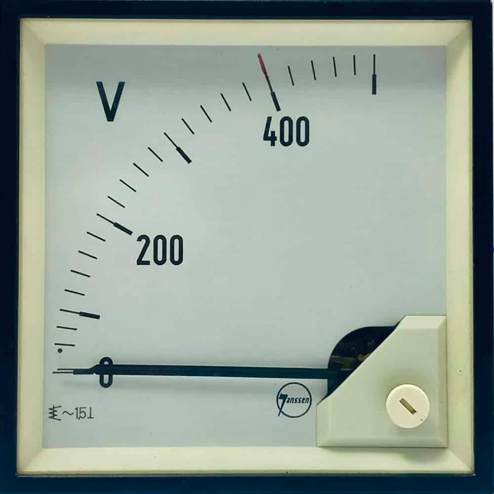 4. 0 to 400 Volts (4)